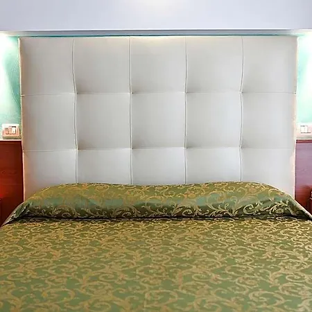 Hotel Gabbiano 3*