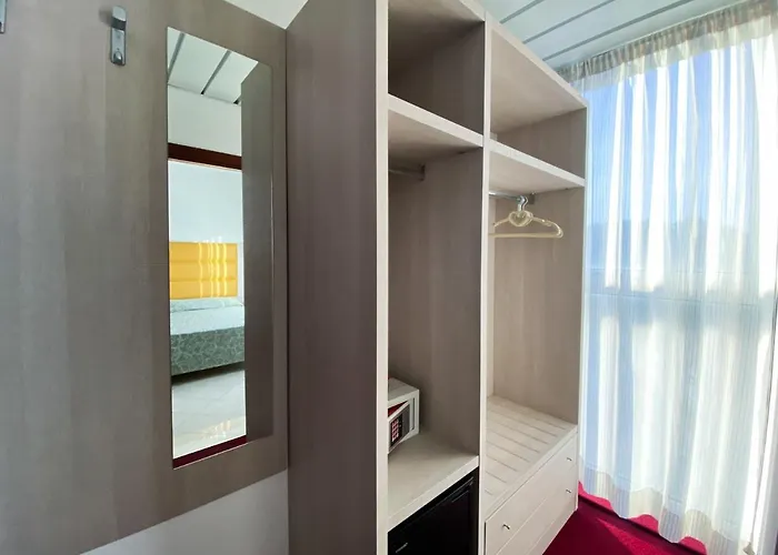 Gabbiano מלון ריצ'יונה